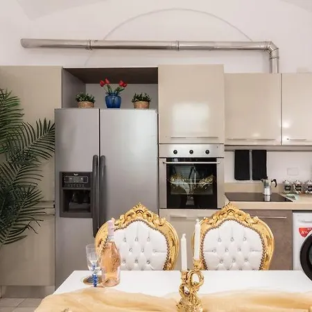 Vatican Cozy